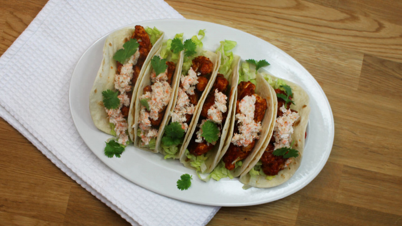 Tacos med paprikarostad blomkl & coleslaw i gruppen Recept / Ntfritt hos Green Warrior (recept_2018_09_19_01)